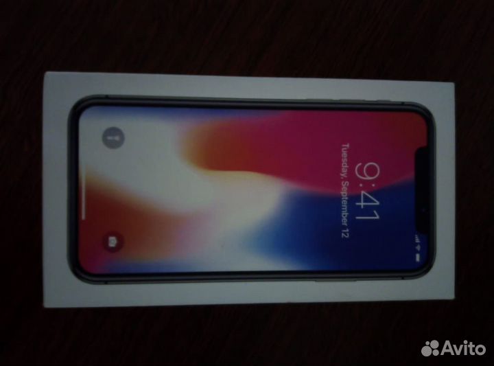 iPhone X, 64 ГБ
