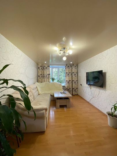 2-к. квартира, 45 м², 2/9 эт.