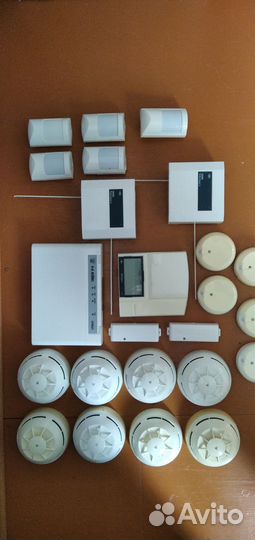 Приборы и датчики охранно-пожарной сигн. Стрелец