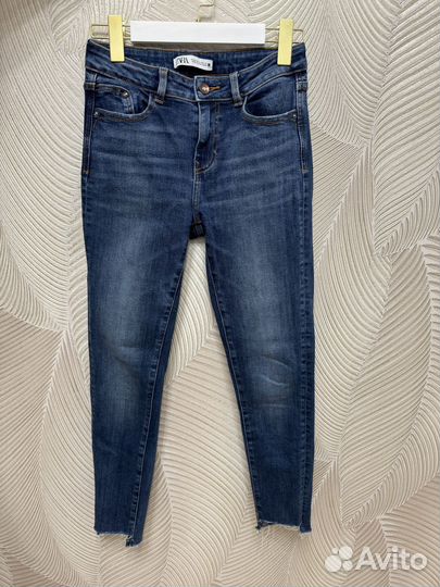 Листайте Джинсы zara,stradivarius,sela,befree