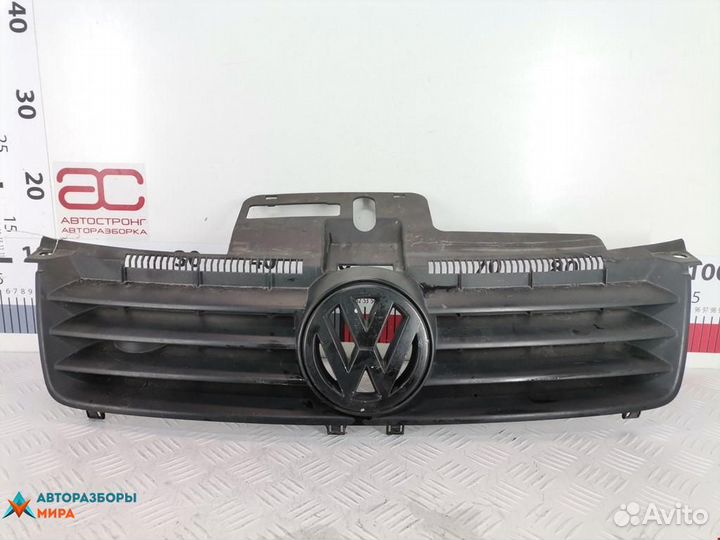 Решетка радиатора Volkswagen Polo 3 рест. 2002