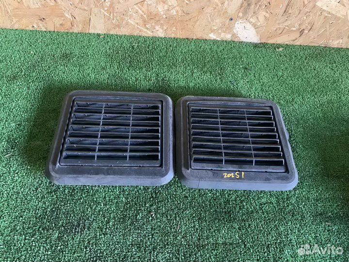 Решетка вентиляционная dodge ram 2009+