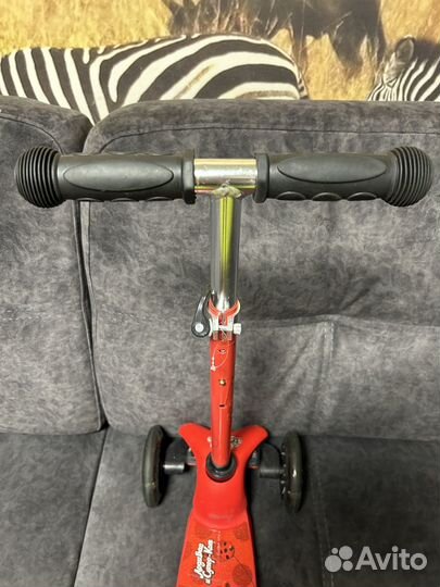 Самокат детский трехколесный