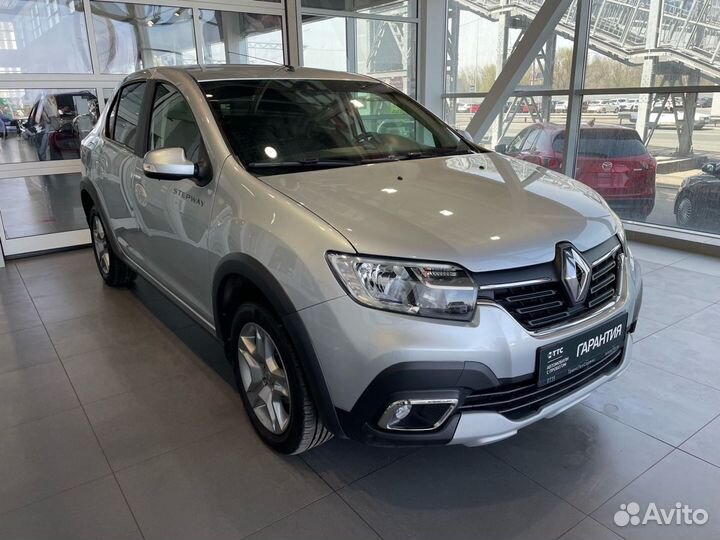 Renault Logan Stepway 1.6 AT, 2021, 27 750 км