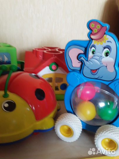 Развивающий автомобиль