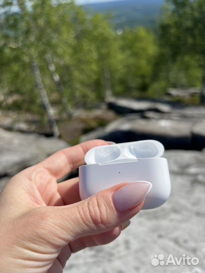Оригинальный чехол Apple airpods pro