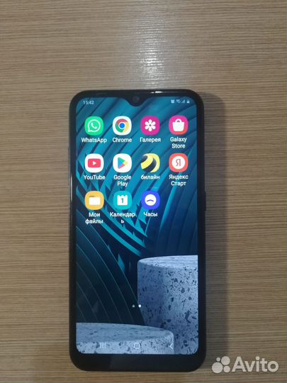 Samsung Galaxy A01, 2/16 ГБ