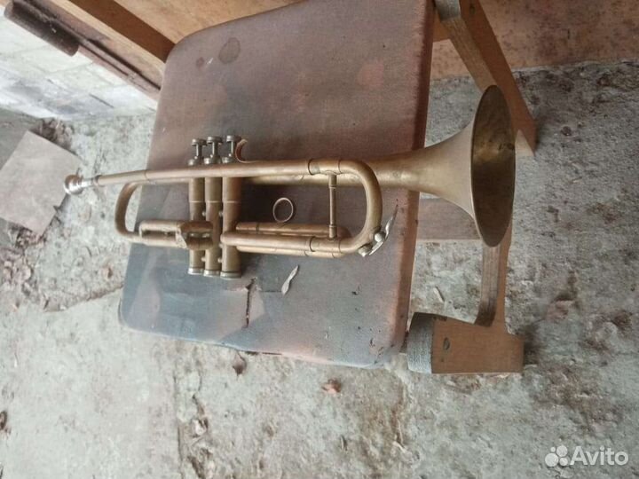 Тенор горн Труба
