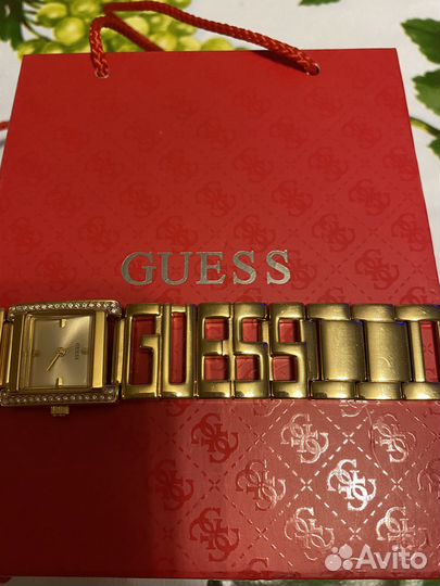 Часы женские guess