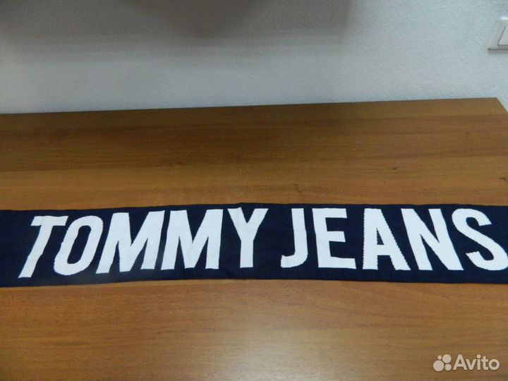 Новый шарф Tommy Jeans оригинал