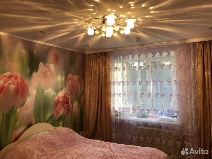 Люстра потолочная