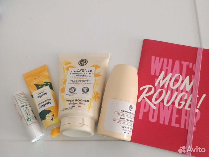 Подарочные наборы Ив Роше разные