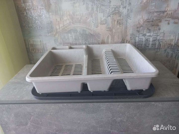 Лоток для столовых приборов