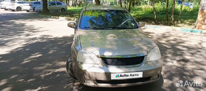 Chevrolet Lacetti 1.6 МТ, 2008, битый, 286 000 км