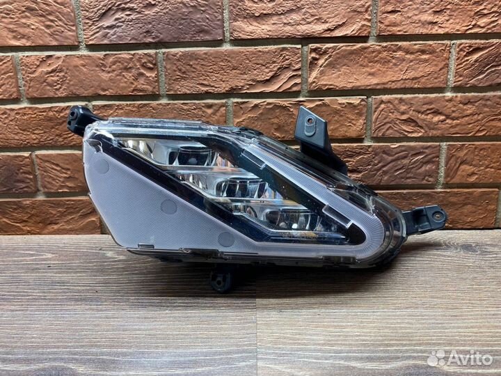 Фара противотуманная левая Kia Cerato Рест 2021+