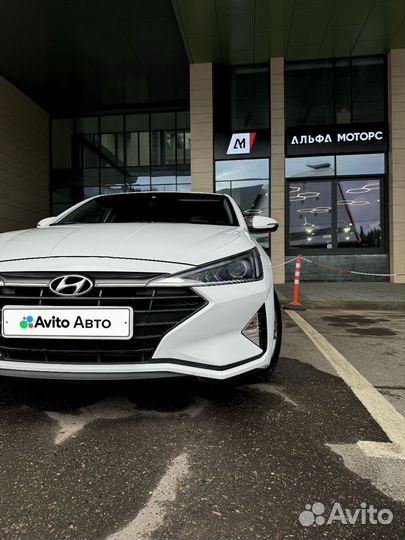 Hyundai Elantra 1.6 AT, 2019, 98 000 км