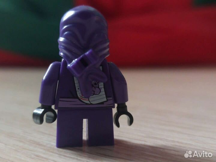 Коллекционная фигурка lego