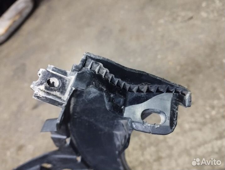 Юбка переднего бампера kia seltos