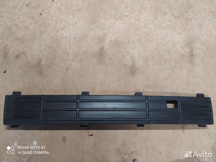 Накладка на решетку Volkswagen Polo 6RU853678A