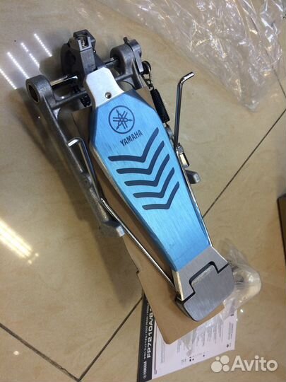 Yamaha FP-7210(A) педаль для бас-барабана (новая)