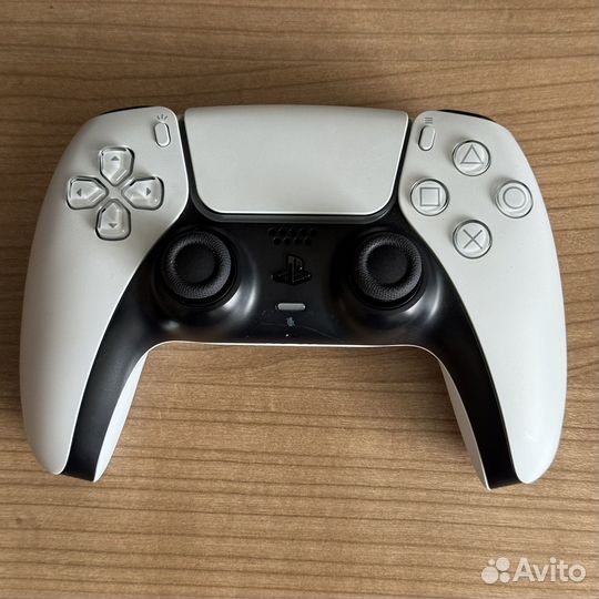 Геймпад DualSense для PS5