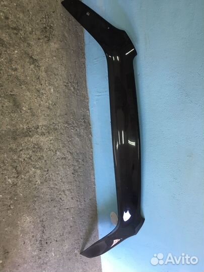 Дефлектор капота (мухобойка) на Тойота Рав 4 лонг