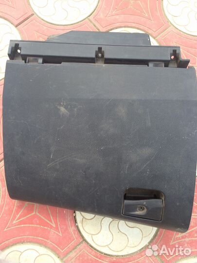 Nissan Teana j32 Бардачок