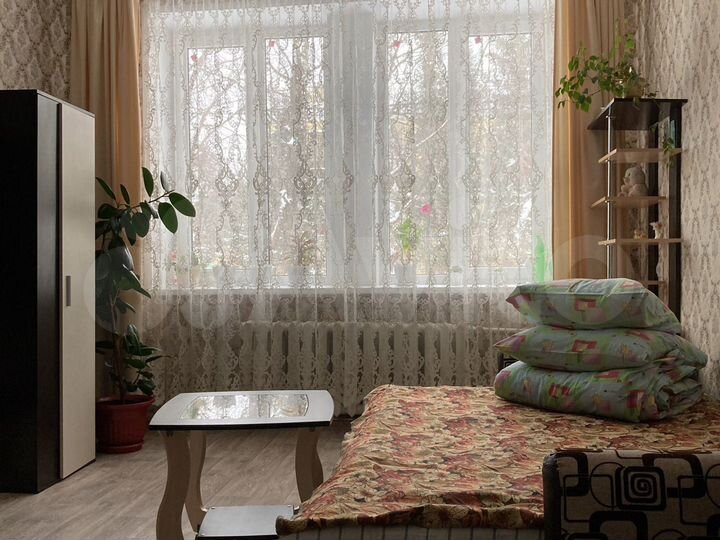 2-к. квартира, 45 м², 1/3 эт.