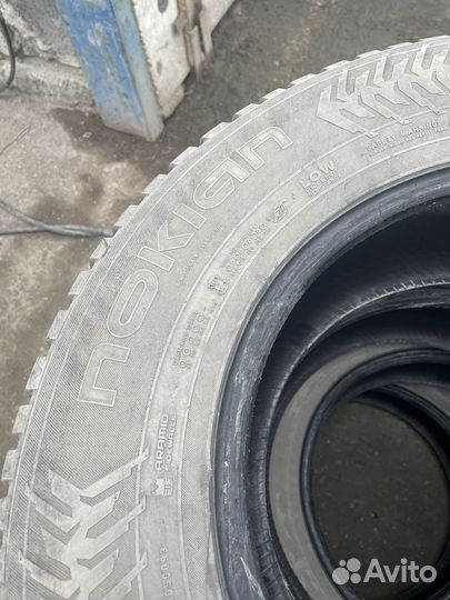 Nokian Tyres Hakkapeliitta 8 SUV 265/65 R17