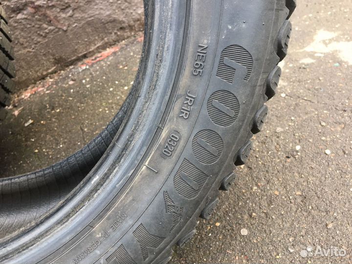 Goodyear Ultragrip Ice Arctic 235/50 R17 100Z
