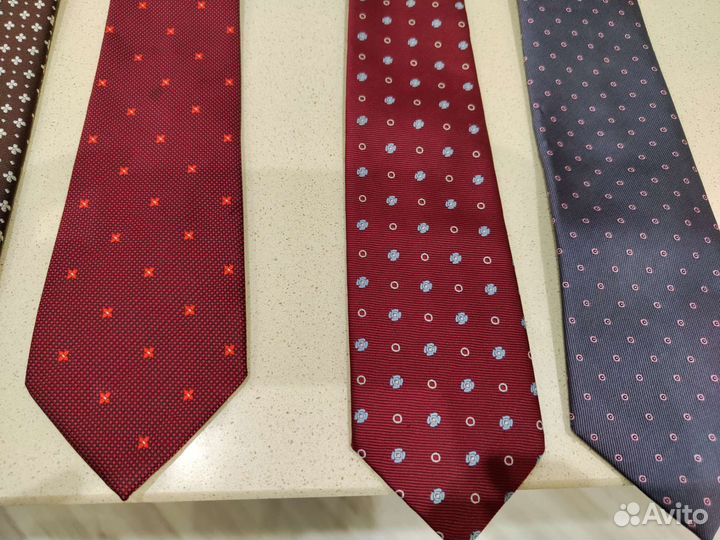 Галстуки с оригинальным цветочным принтом