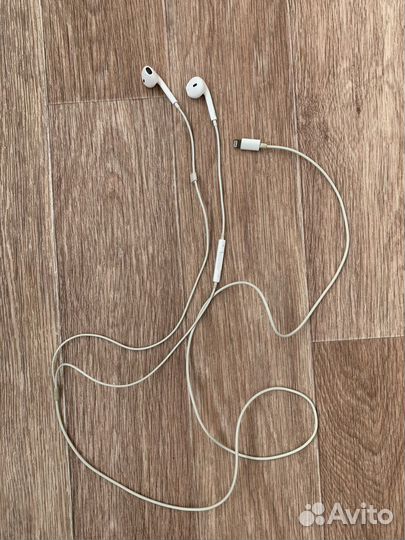 Наушники apple earpods lightning