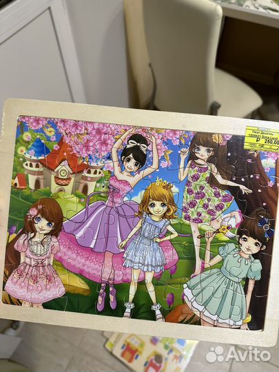 Деревянные пазлы в рамке