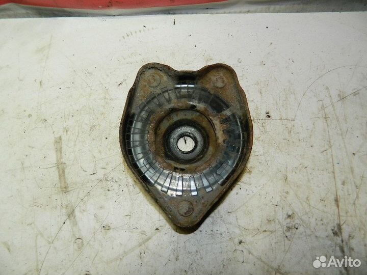 Опора заднего амортизатора Мitsubishi Gаlаnt 9