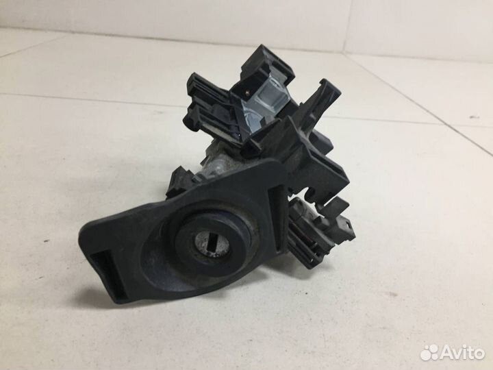 Замок зажигания Skoda Rapid 2012-2020