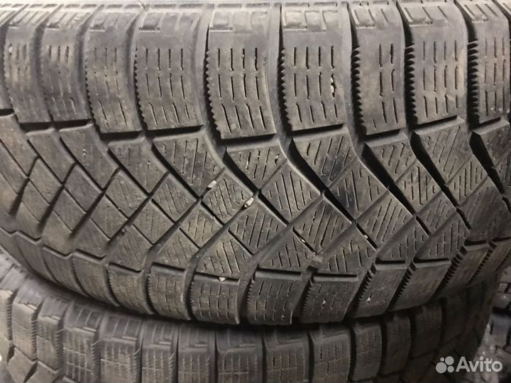 Pirelli Ice Zero 215/65 R16 192T