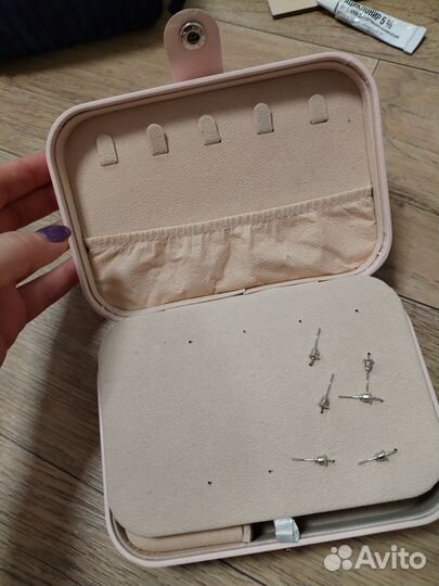 Шкатулка для украшений