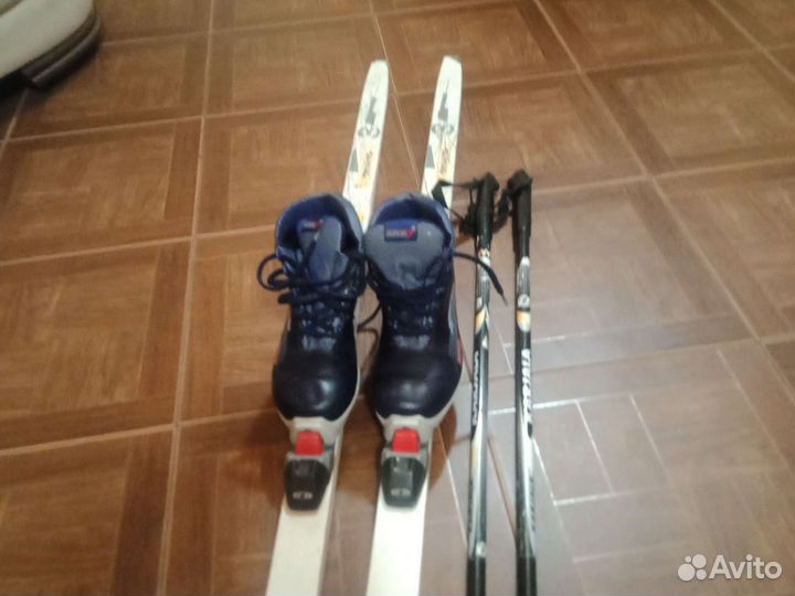 Беговые лыжи