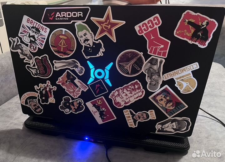 Игоровой ноутбук Honor hunter