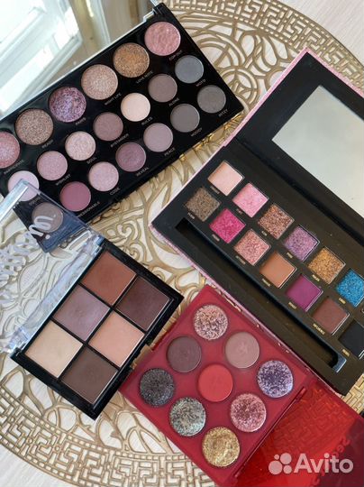 Палетка теней для век NYX, Lamel, Revolution, W7