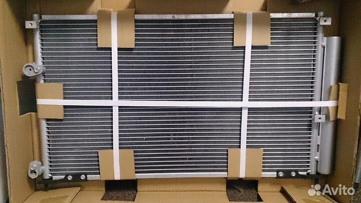 Радиатор кондиционера civic 4D турецкий