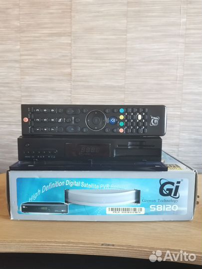 Спутниковый ресивер Gi S8120