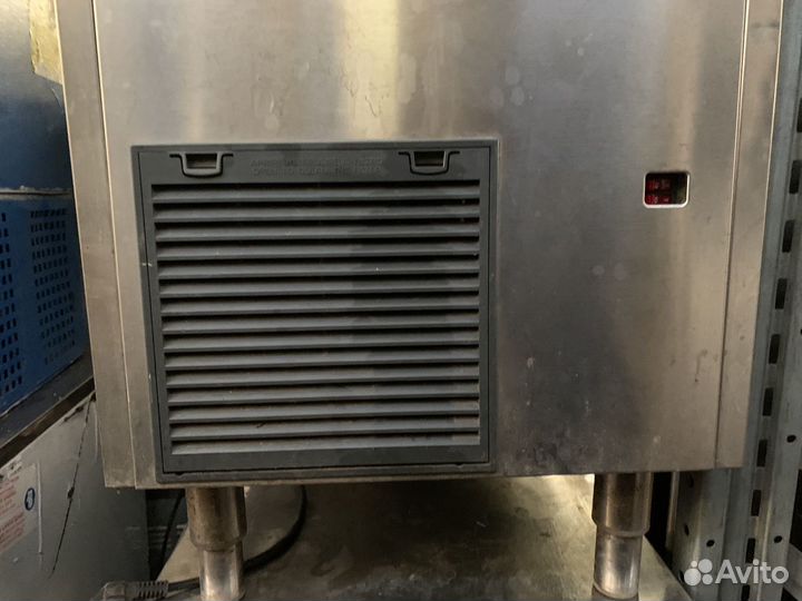 Льдогенератор Brema GB 902 A