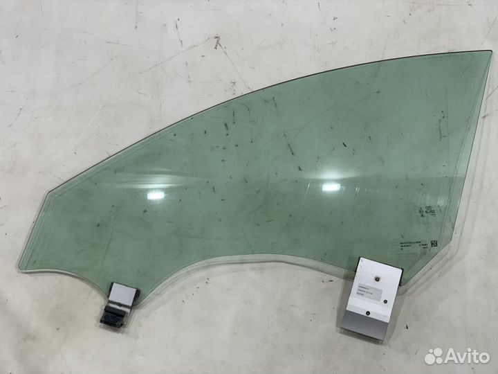Стекло двери переднее правое Audi A7 4G