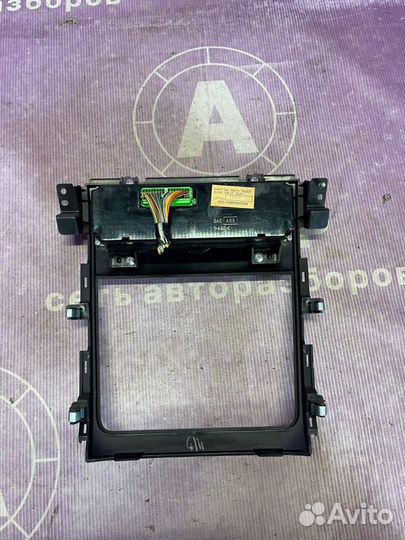 Центральная консоль Suzuki Sx 4 EYA21S M16A 2008