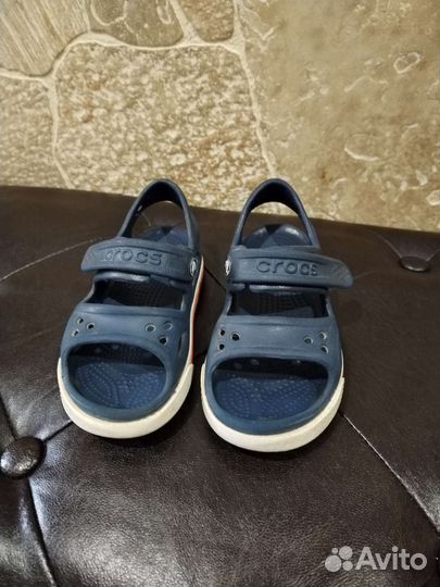 Crocs c9
