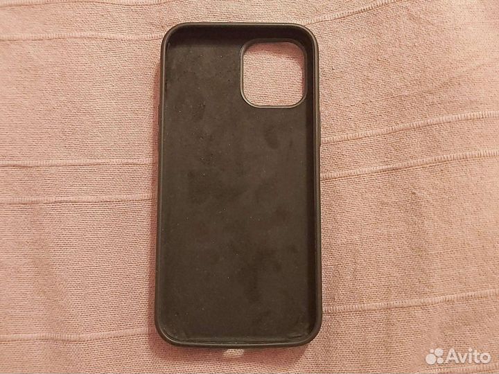 Чехлы на iPhone 12 pro max