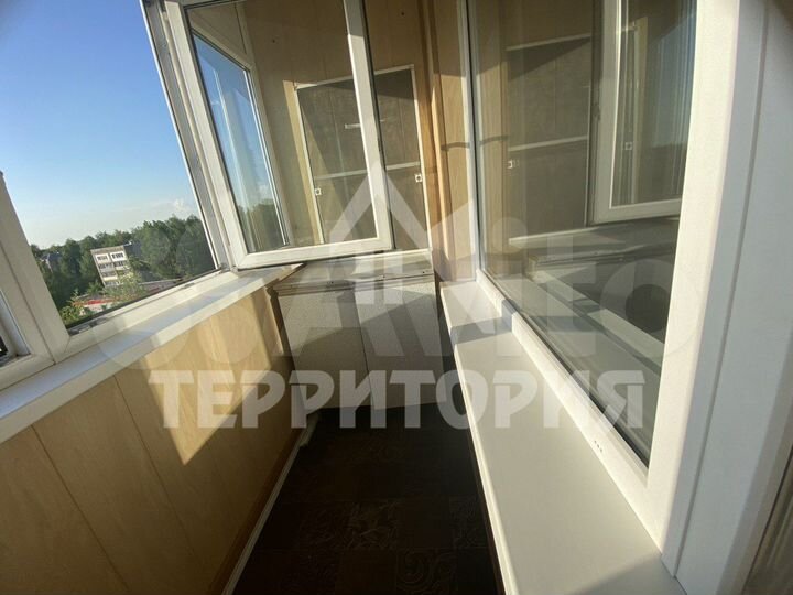 2-к. квартира, 51 м², 8/10 эт.