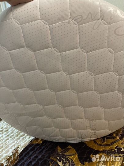 Матрас круглый в детскую кроватку