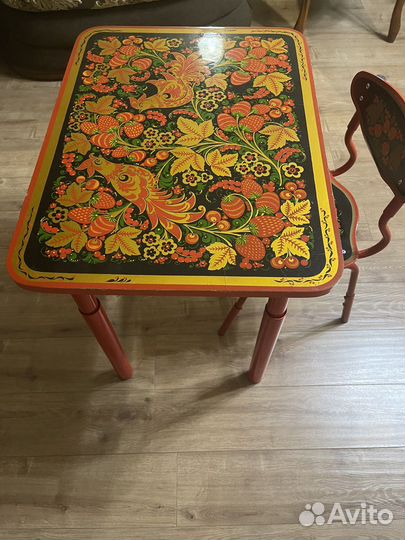 Детский стол и стульчик